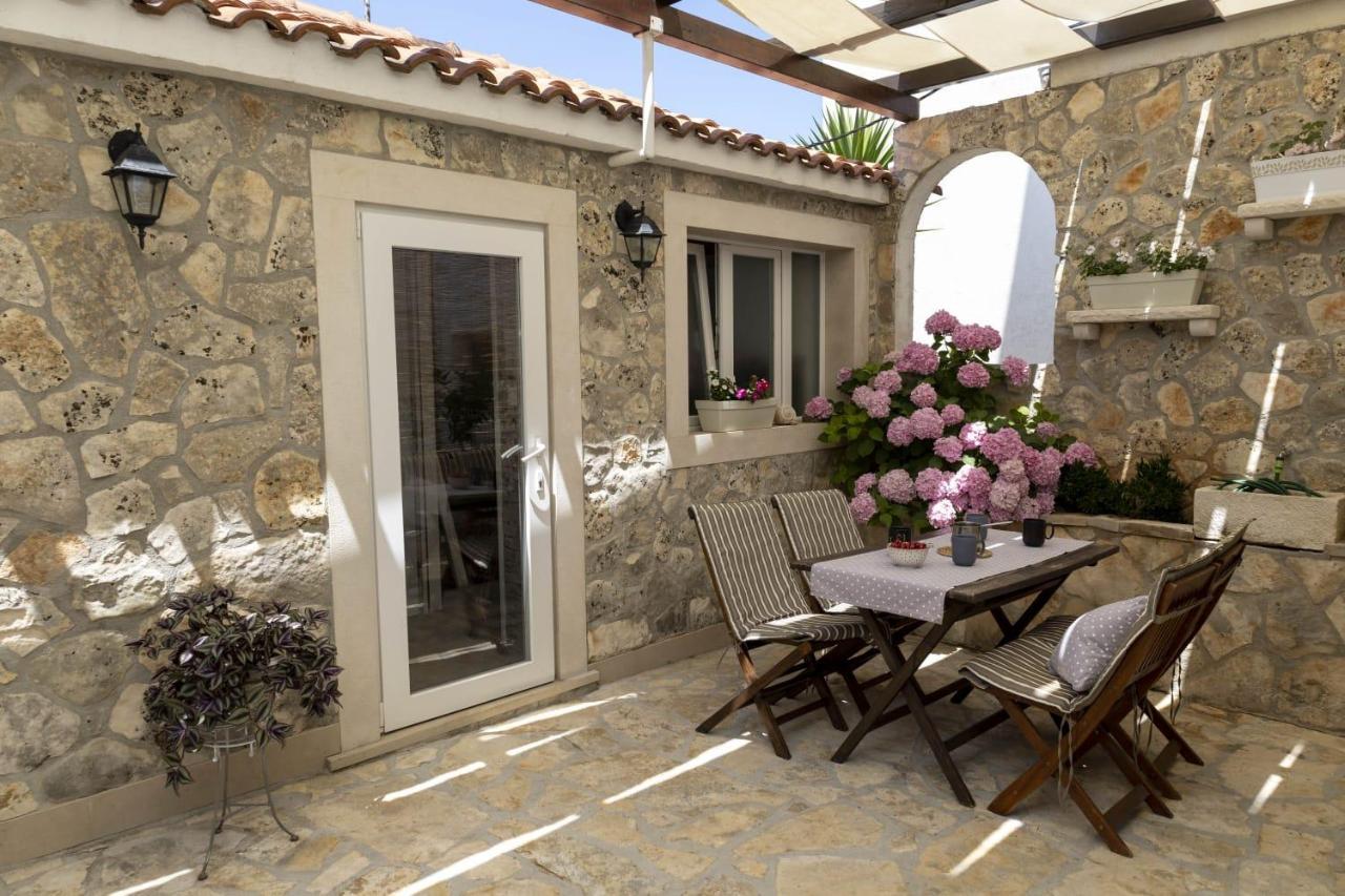 M&T Διαμέρισμα Supetar Εξωτερικό φωτογραφία